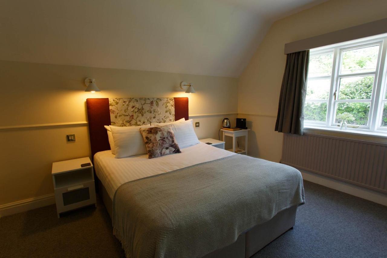 Отель The Egerton Arms Честер Экстерьер фото